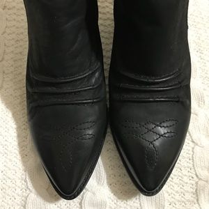 EUC Aldo Bingelli Western Cowboy Ankle Boots - size  37